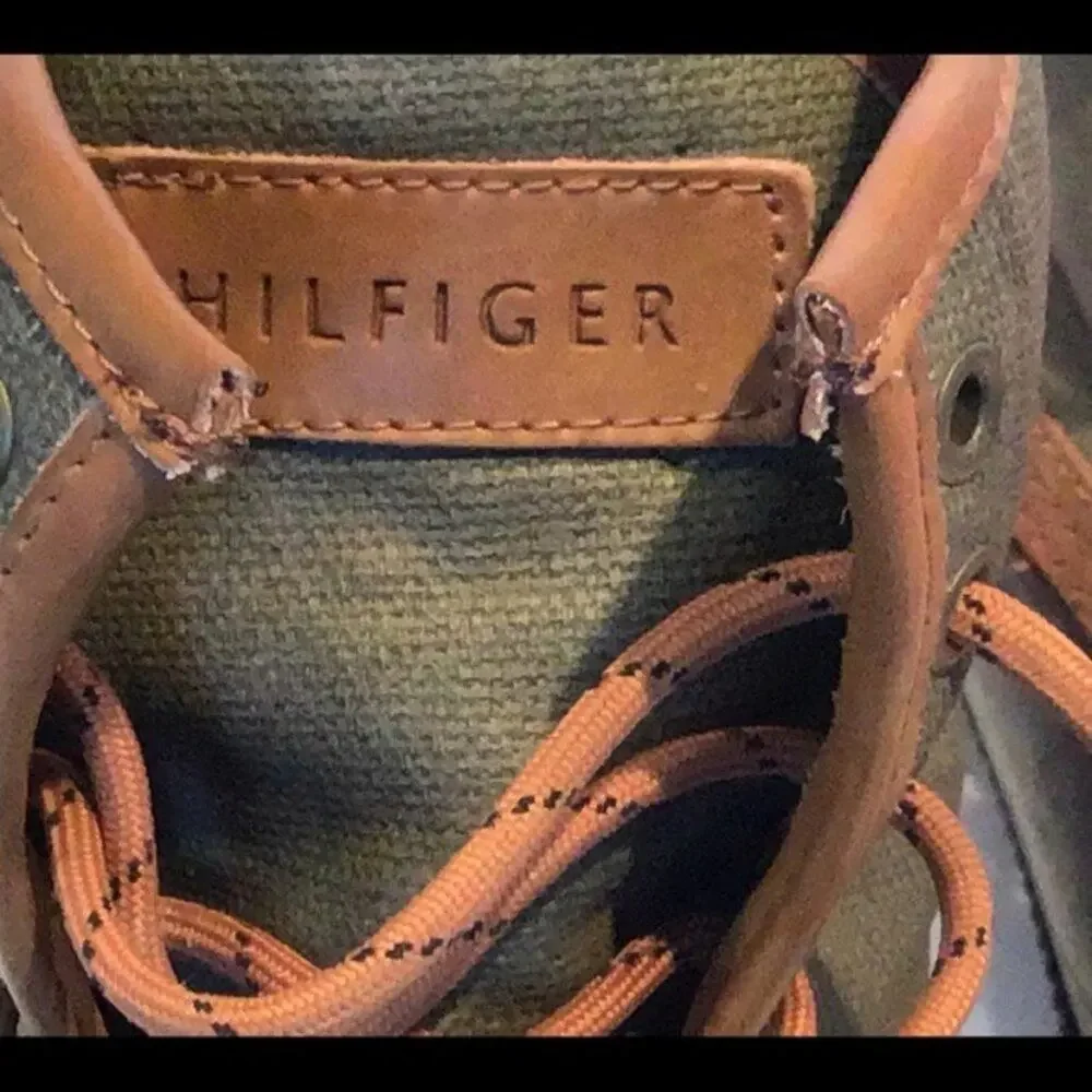 Tommy Hilfiger Men's Campbell Duck Boots Olive and Tan Rain Boots